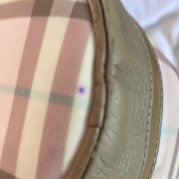 Burberry vintage pink Nova check barrel bag - Picture 11 of 11